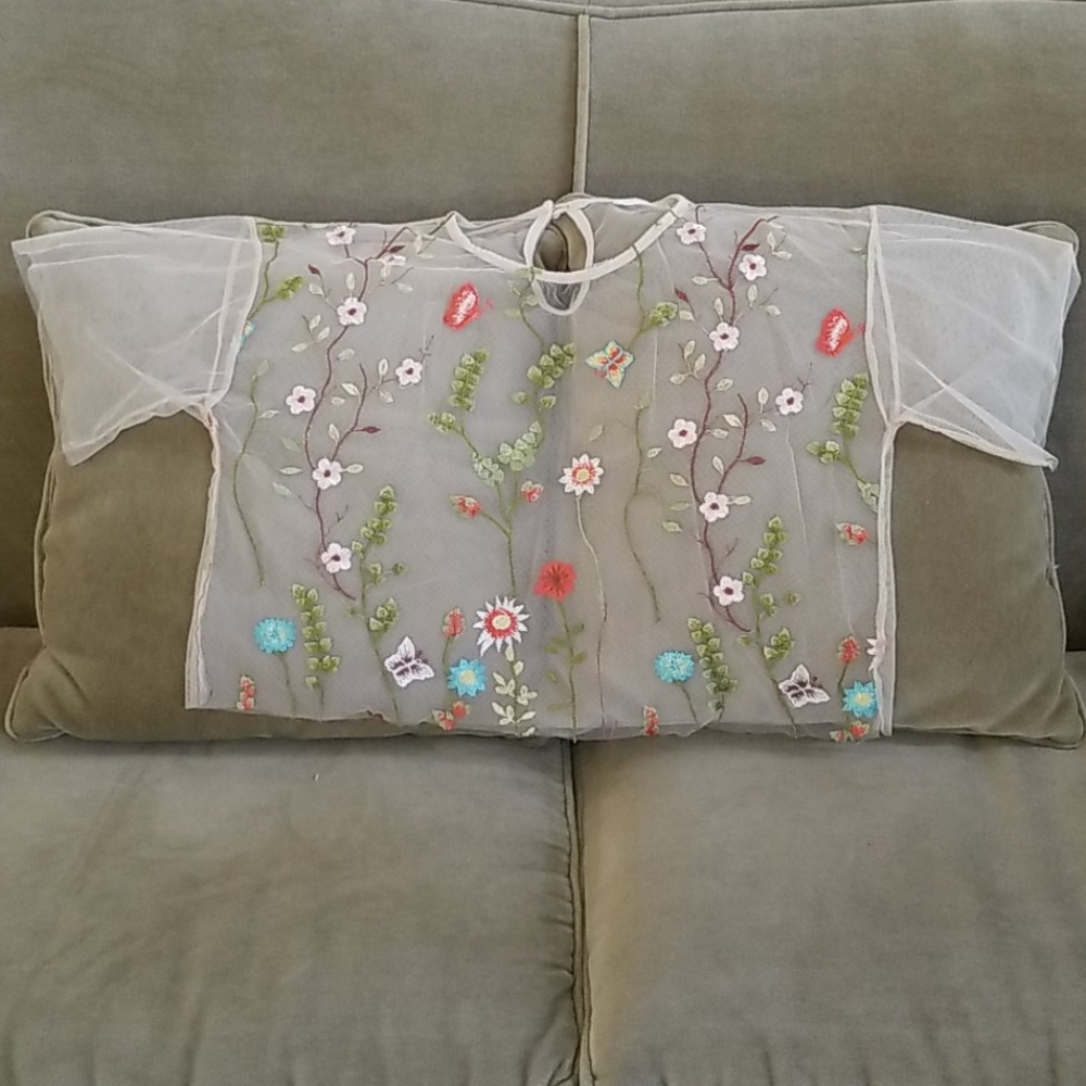 Mesh Crop Top Shirt with Flowers and Butterflies